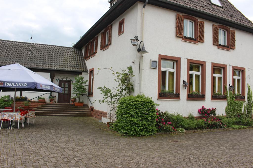 Altes Schulhaus Hotel Niederschlettenbach Luaran gambar
